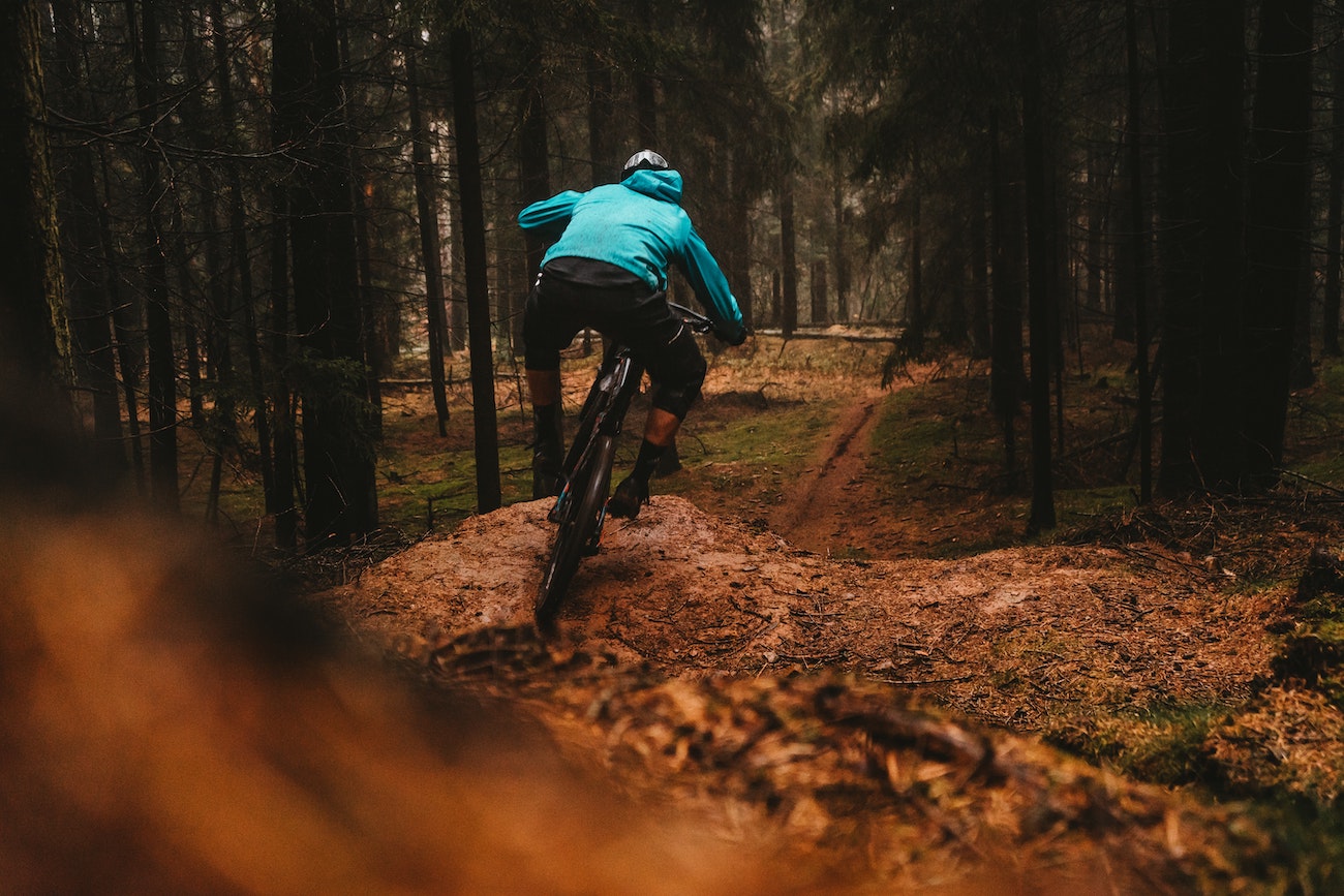 The Electric Mountain Bike - How to Fall without Getting Hurt